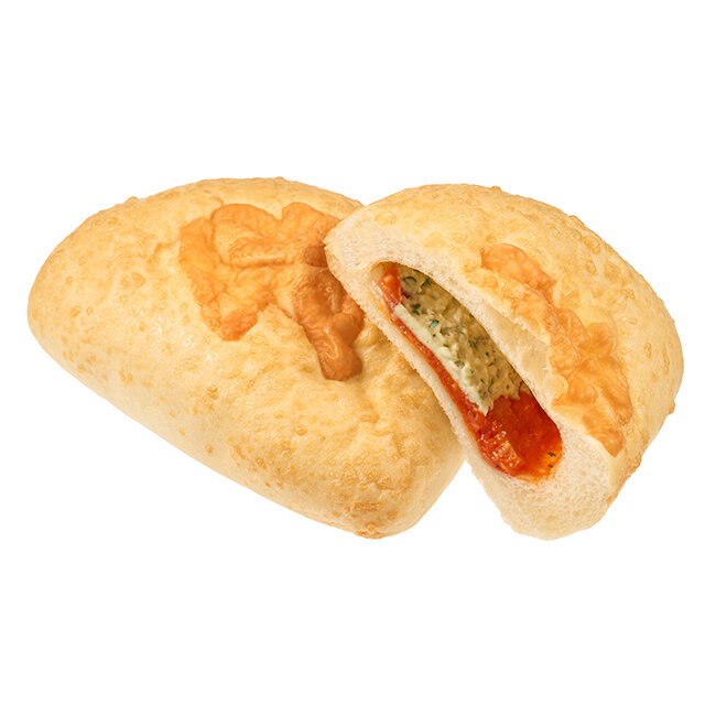 濃厚ソースの焼きそばパン | NewDays エキナカポータル